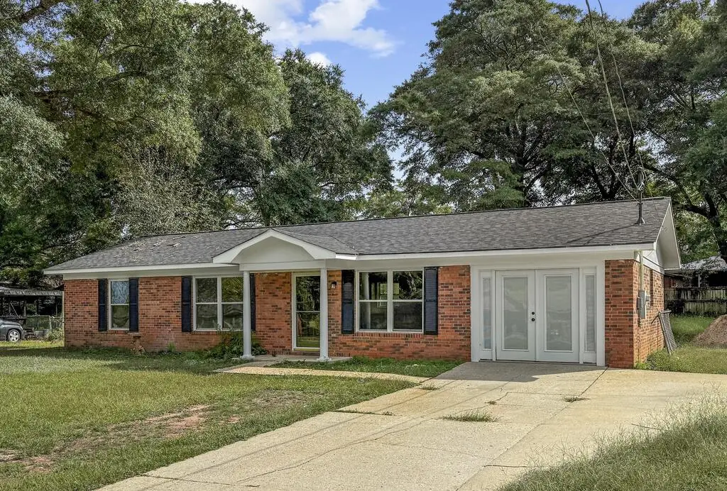 61 King St, Midland City, AL 36350 - #1