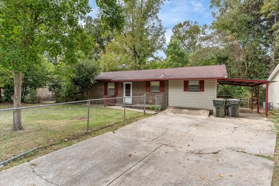808 Mobile Street, Dothan, AL 36301 - #2