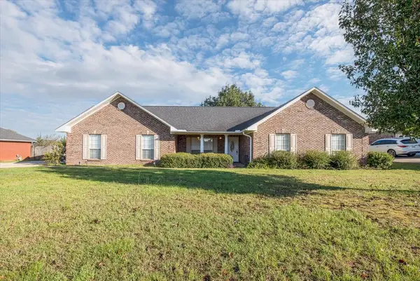 106 Homestead Way, Enterprise, AL 36330