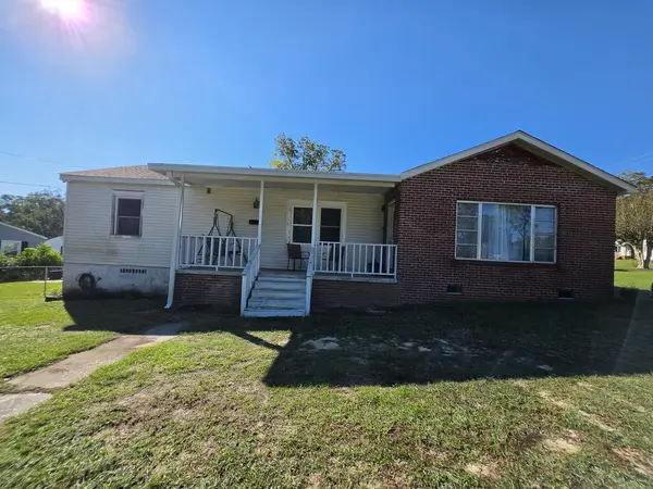 122 Byrd Circle, Ozark, AL 36360