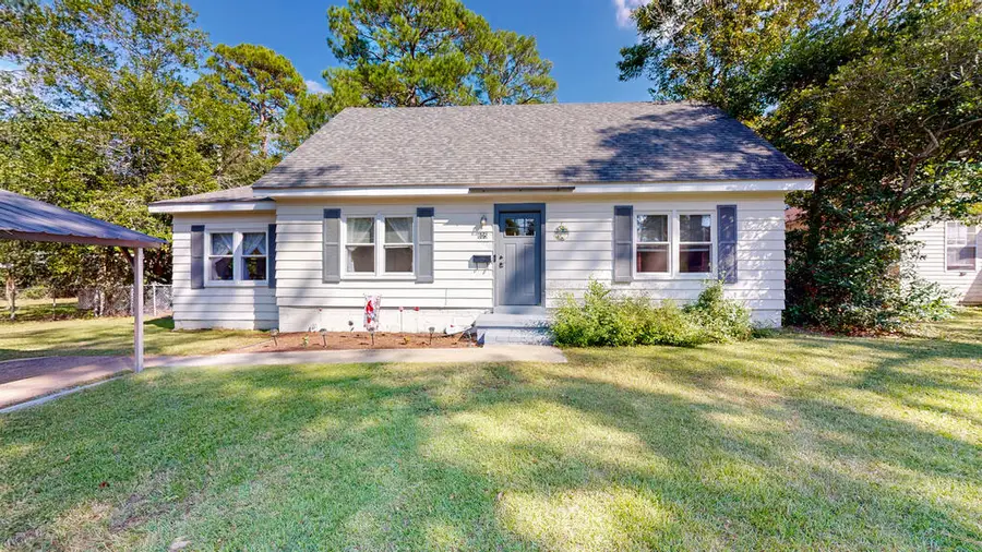 805 Mandarin Avenue, Dothan, AL 36301 - #2
