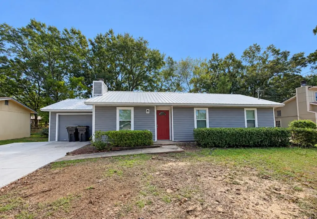 1500 Alexander Drive, Dothan, AL 36301 - #1