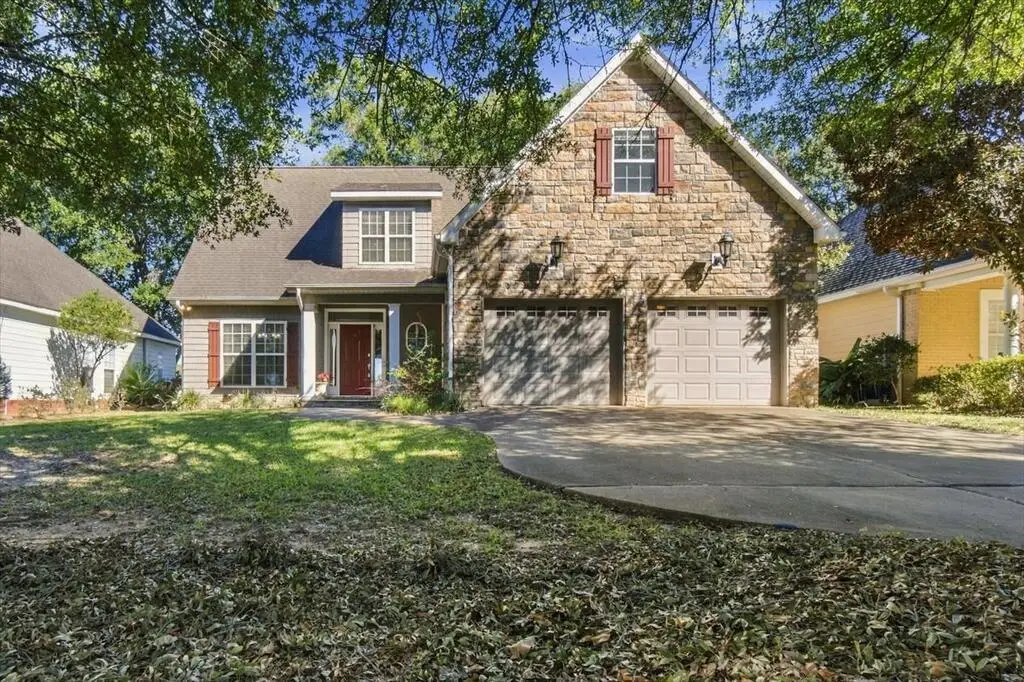 521 Edinburgh Way, Dothan, AL 36305 - #1