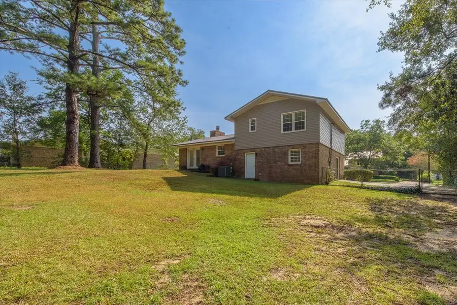 103 Shawnee Court, Dothan, AL 36303 - #2