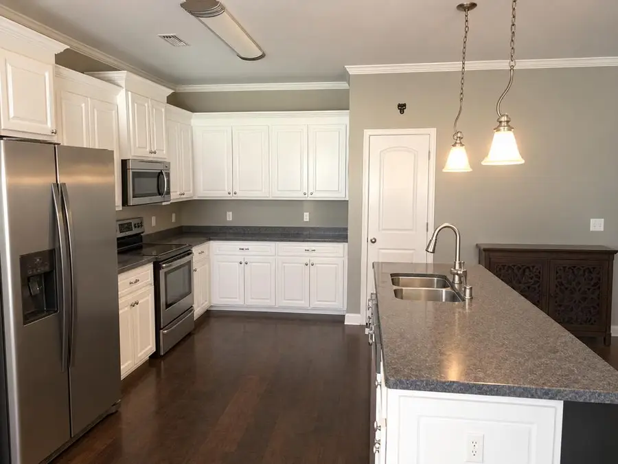 108 Orchard Park, Dothan, AL 36301 - #3