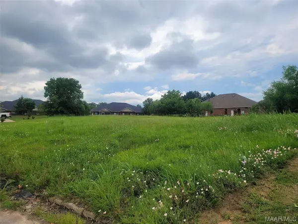 1957 Berry Chase Place, Montgomery, AL 36117