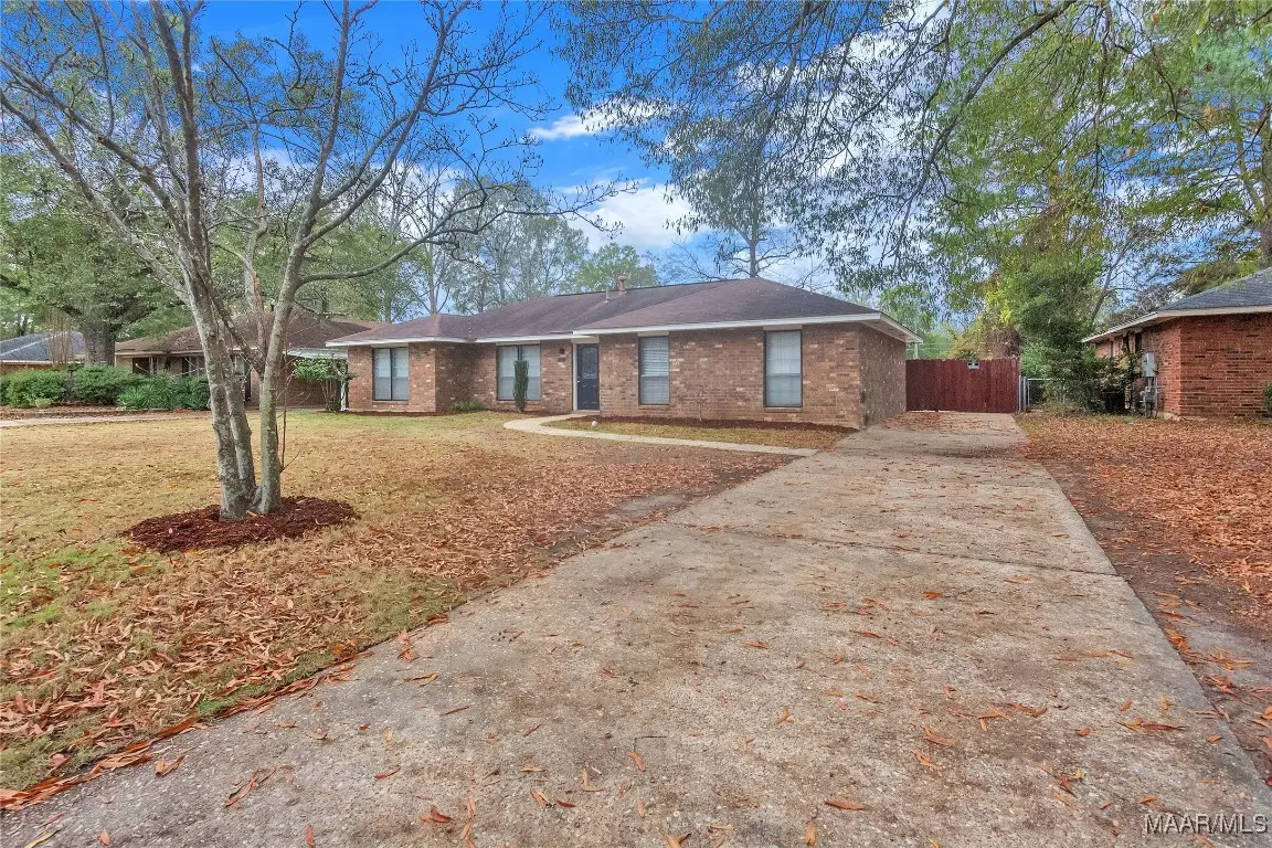 737 Ledyard Place, Montgomery, AL 36109 - Image #1