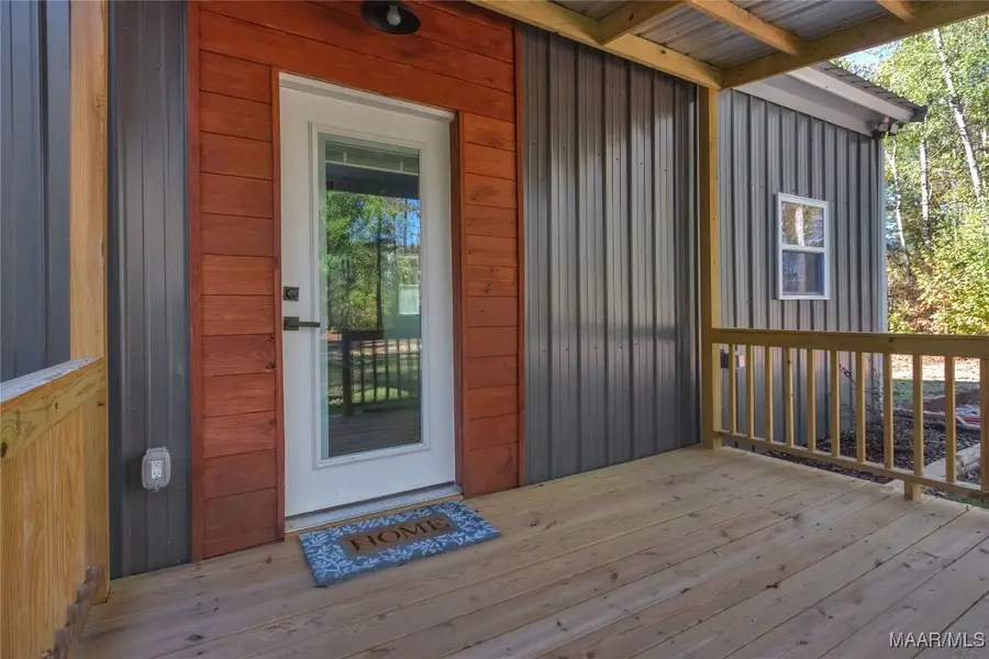 911 Middle Road, Eclectic, AL 36024 - Image #2