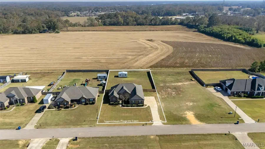 166 Meagan Drive, Deatsville, AL 36022 - Image #2