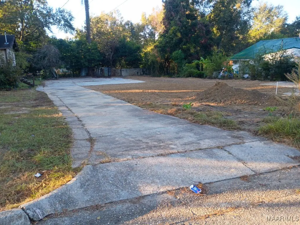 808 Dutch Street, Dothan, AL 36301 - Image #1