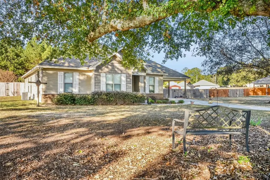 36 Arrowleaf Trail, Tallassee, AL 36078 - Image #3