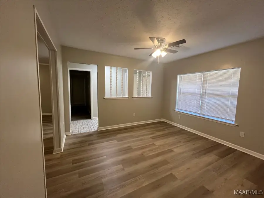 408 Glade Park Drive, Montgomery, AL 36109 - Image #2