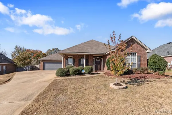 1308 Kingston Oaks Drive, Prattville, AL 36067