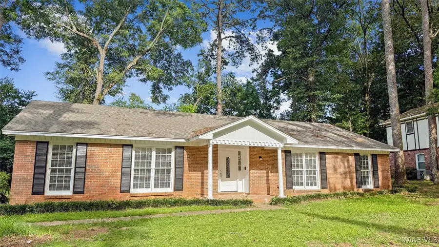 526 Wakefield Drive, Montgomery, AL 36109 - Image #2