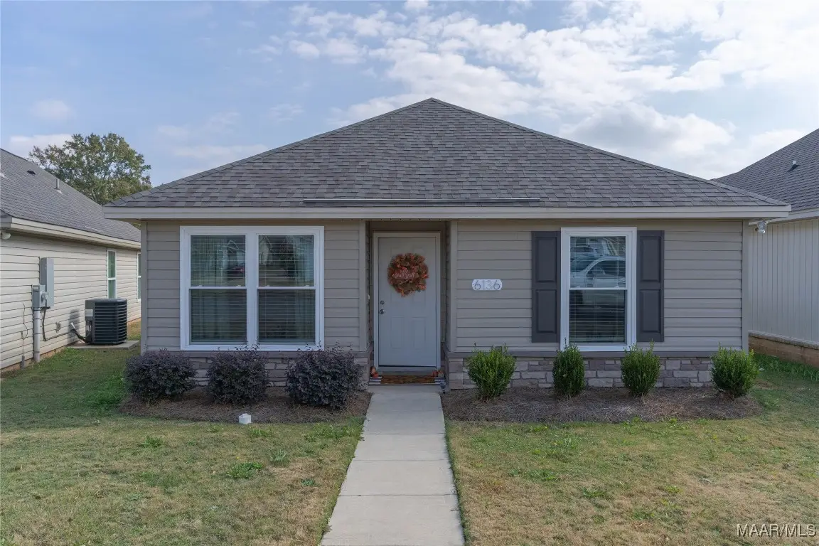6136 Burbank Crossing Loop, Montgomery, AL 36117 - Image #1