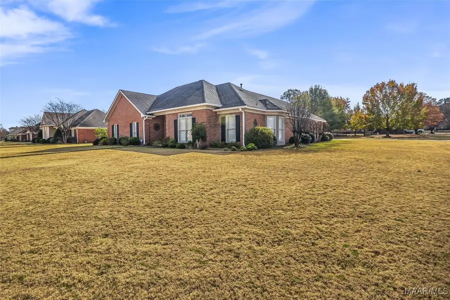 733 Wiltshire Drive, Montgomery, AL 36117 - Image #2