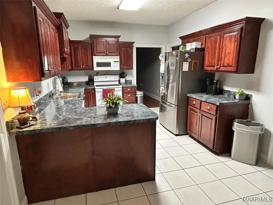 79 Meadowlane Court, Wetumpka, AL 36092 - Image #2