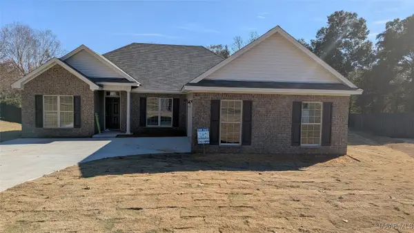 123 Poplar Street E, Prattville, AL 36066