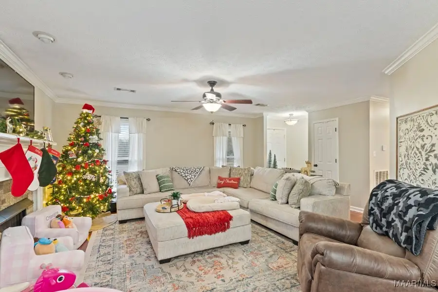 307 Old Orchard Road, Deatsville, AL 36022 - Image #2