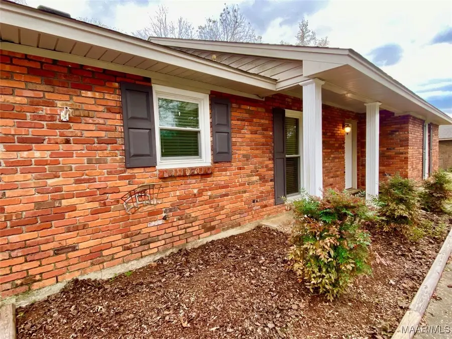 6730 Governors Drive, Elmore, AL 36025 - Image #2