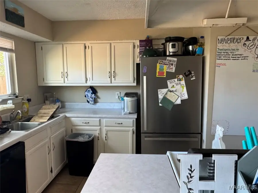 23,25 Crestwood Court, Millbrook, AL 36054 - Image #3