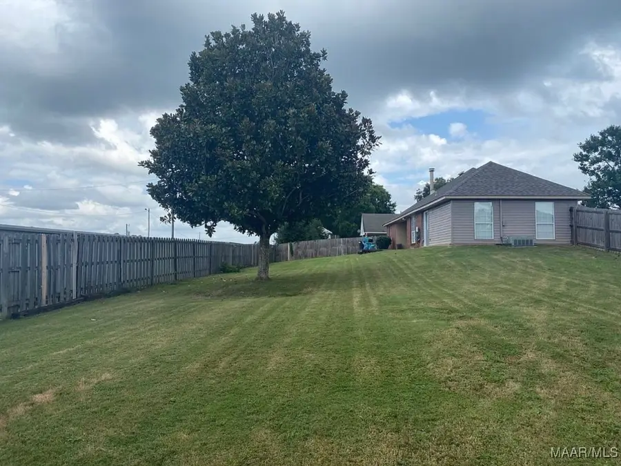 82 Plantation Way, Deatsville, AL 36022 - Image #3