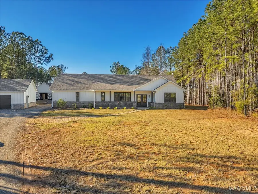 1020 Chesson Hill Drive, Fitzpatrick, AL 36029 - Image #2