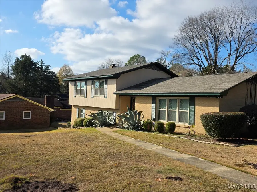 227 Cresthaven Court, Selma, AL 36701 - Image #3