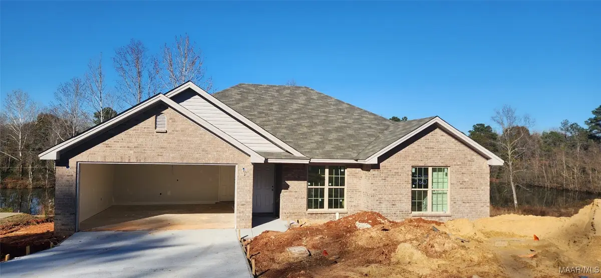 325 Brownstone Loop, Elmore, AL 36025 - Image #1