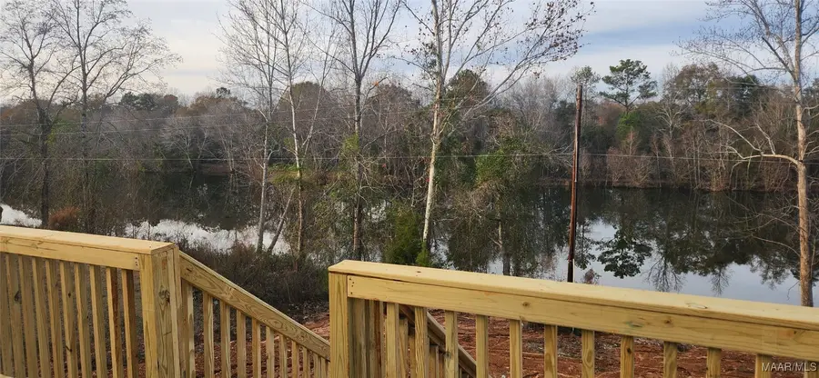 325 Brownstone Loop, Elmore, AL 36025 - Image #2