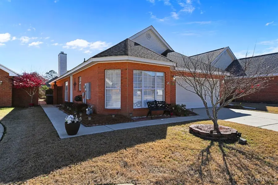 112 River Chase Court, Wetumpka, AL 36092 - Image #3