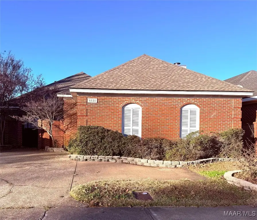 6121 Bell Road Manor, Montgomery, AL 36117 - Image #1