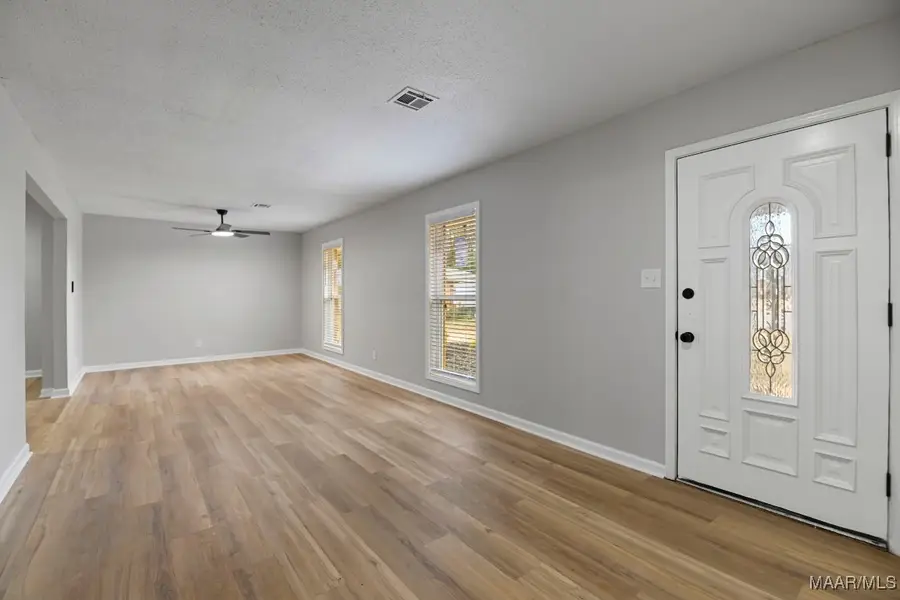 111 W Teri Court, Prattville, AL 36066 - Image #3