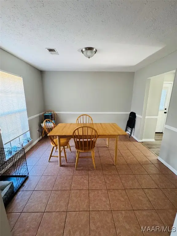 164 Camellia Court, Millbrook, AL 36054 - Image #3