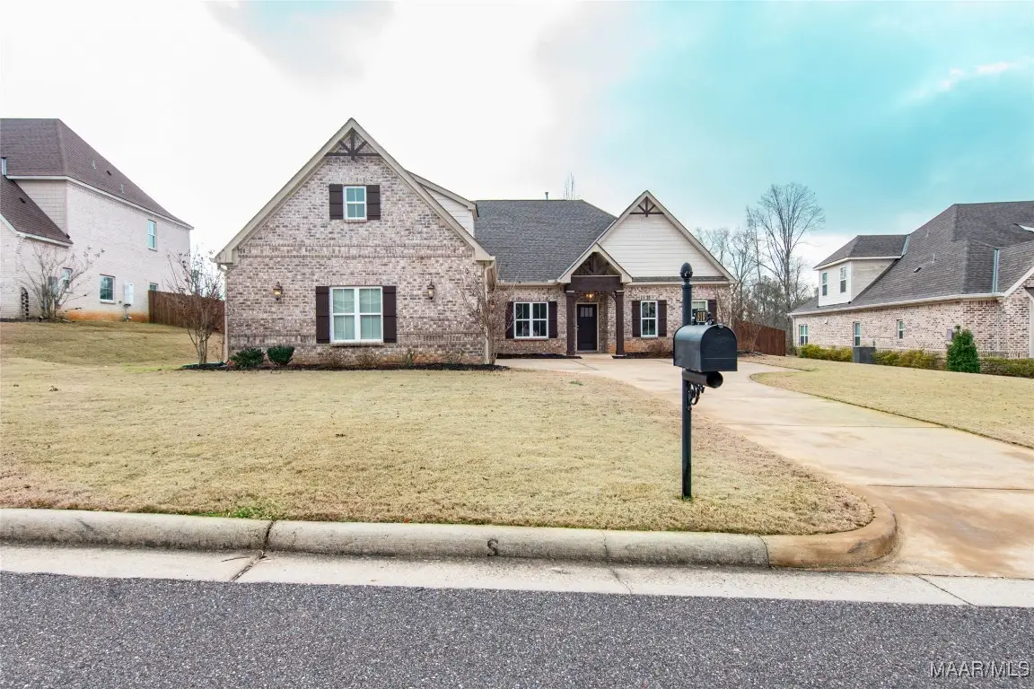 310 Sydney Drive S, Prattville, AL 36066 - Image #1