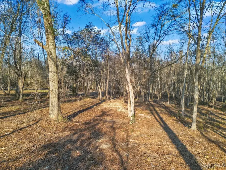 849 Baltzer Road, Wetumpka, AL 36092 - Image #2