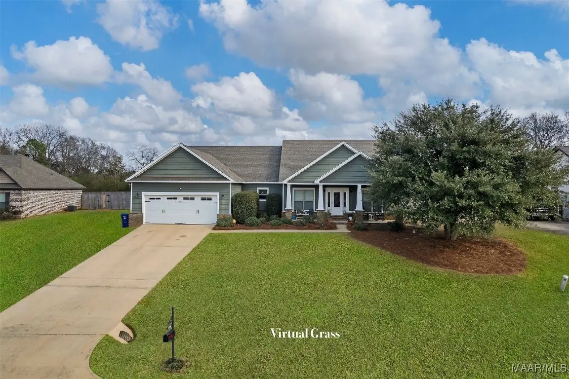 1008 Ridge Point Drive, Deatsville, AL 36022 - Image #1