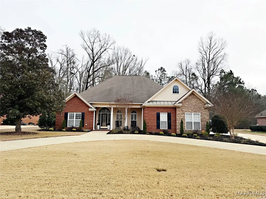 165 Mountain Laurel Road, Wetumpka, AL 36093 - Image #1