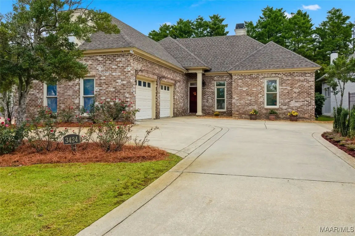 3424 Oak Grove Circle, Montgomery, AL 36116 - Image #1