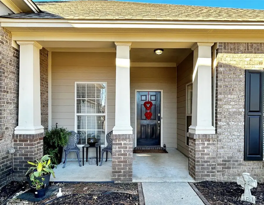 1744 Meadowbrook Drive, Prattville, AL 36066 - Image #2