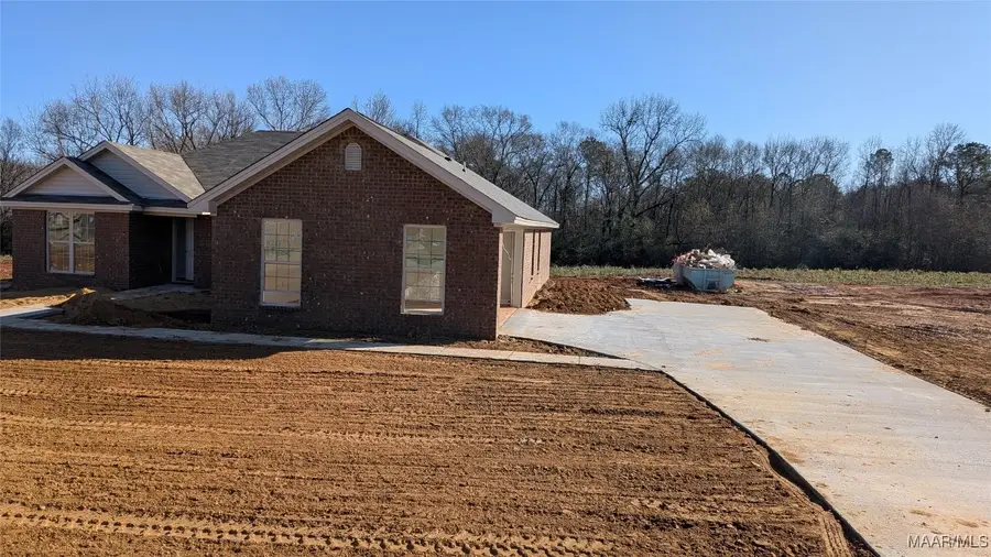 1992 Alpine Drive, Deatsville, AL 36022 - Image #2