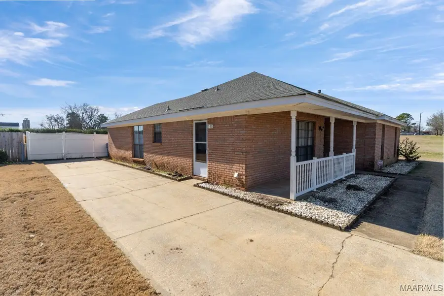 1912 Tara Drive, Prattville, AL 36066 - Image #2