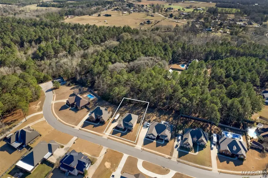 212 Spruce Knoll Lane, Elmore, AL 36025 - Image #2