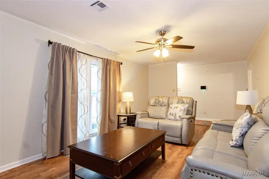 233 Vanderbilt Loop W, Montgomery, AL 36109 - #3