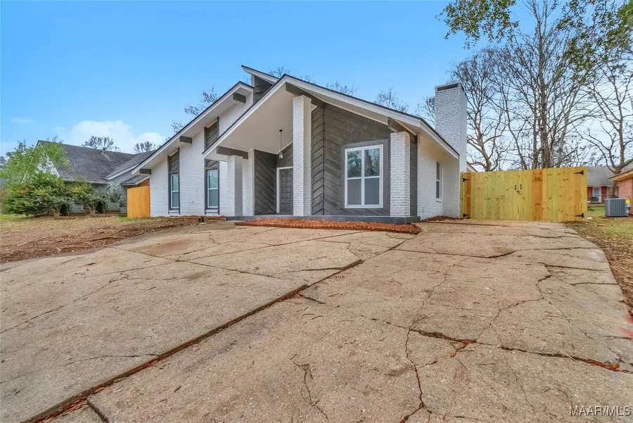 5724 Carriage Brook Road, Montgomery, AL 36116 - Image #2