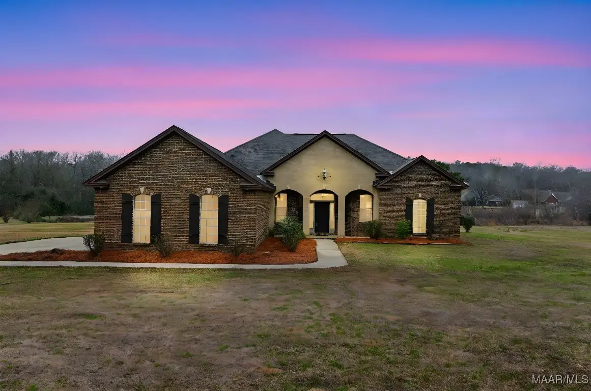 1057 Arrowhead Drive, Prattville, AL 36067 - Image #1