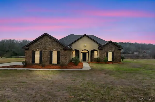 1057 Arrowhead Drive, Prattville, AL 36067