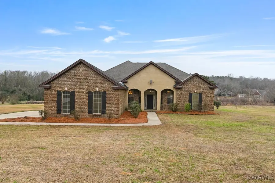 1057 Arrowhead Drive, Prattville, AL 36067 - Image #2