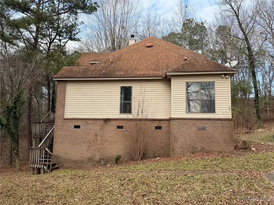 822 Richfield Road, Deatsville, AL 36022 - Image #3