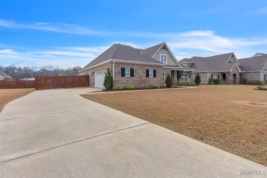 94 Matt Jordan Drive, Millbrook, AL 36054 - Image #3